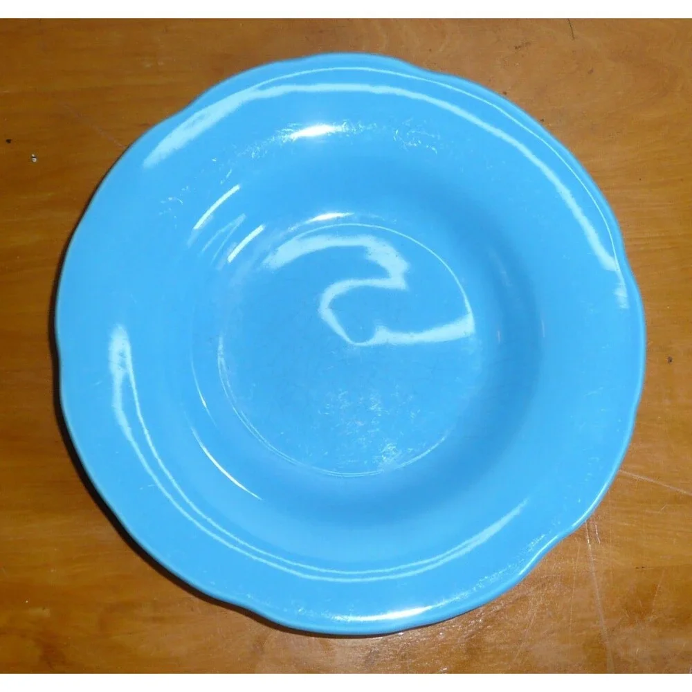 Pier 1 Imports Cornflower Blue Salad Soup Cereal Bowl Scallop Edge Essential